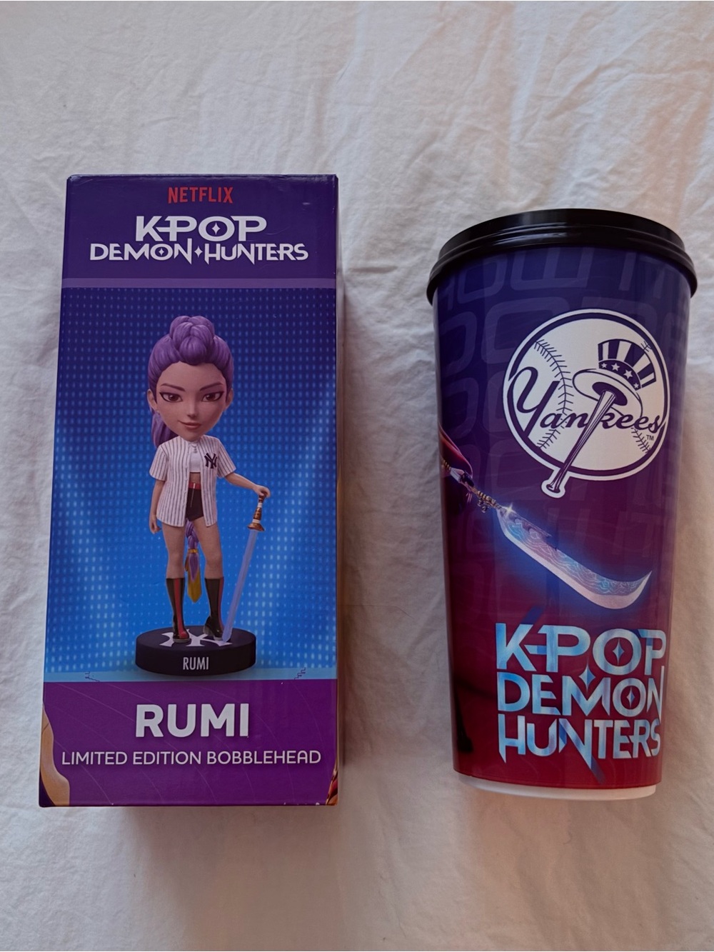 Netflix K-Pop Demon Hunters Yankees Rumi Bobblehead & Cup Set SGA